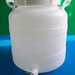 Contenitore lt 30 rubinetto.