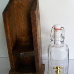 Bottiglia con custodia legno. - immagine 2